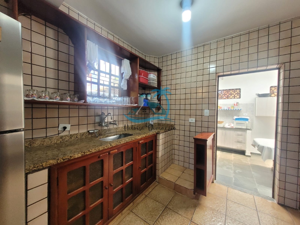 Casa, 3 quartos, 219 m² - Foto 13