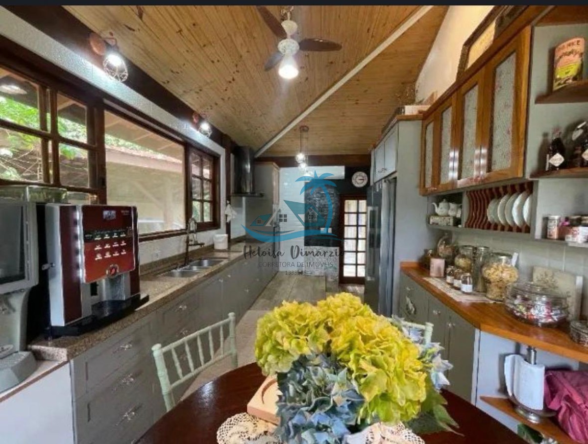 Casa, 8 quartos, 440 m² - Foto 4