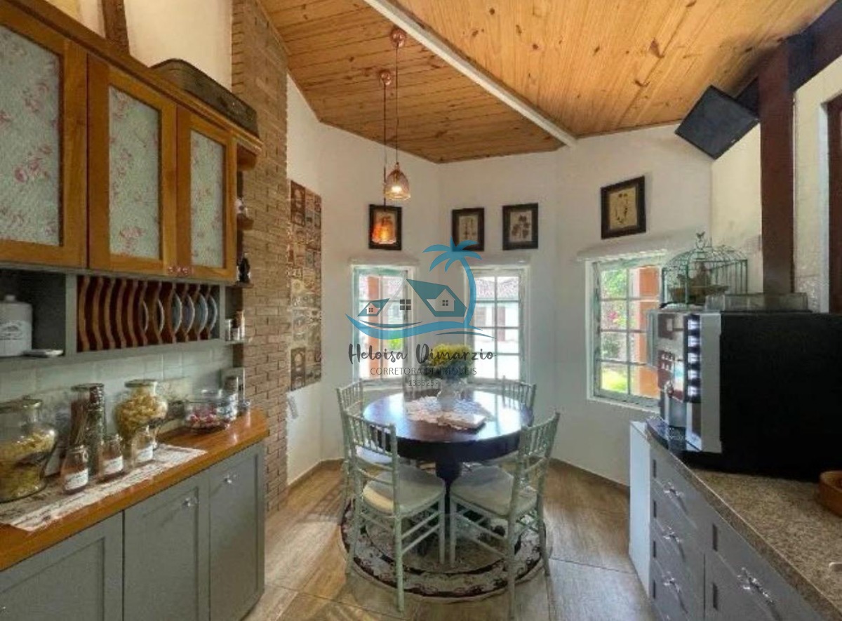 Casa, 8 quartos, 440 m² - Foto 3