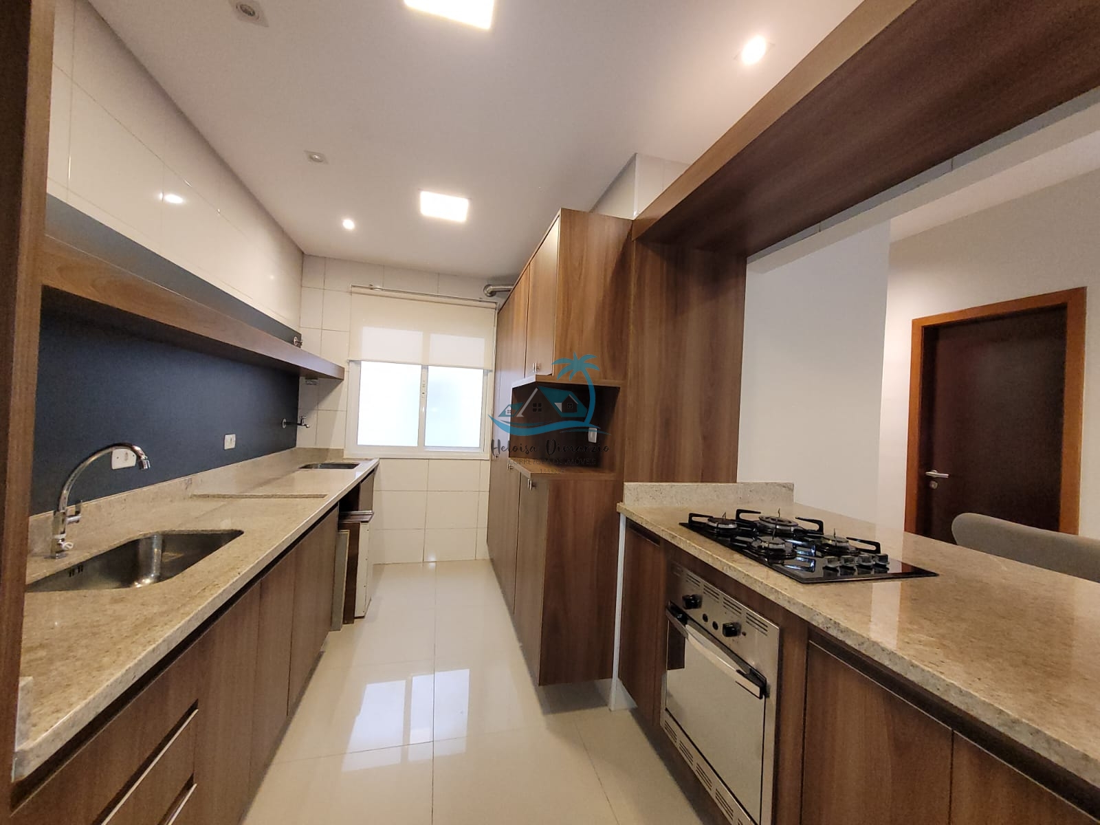 Apartamento à venda com 2 quartos, 85m² - Foto 13