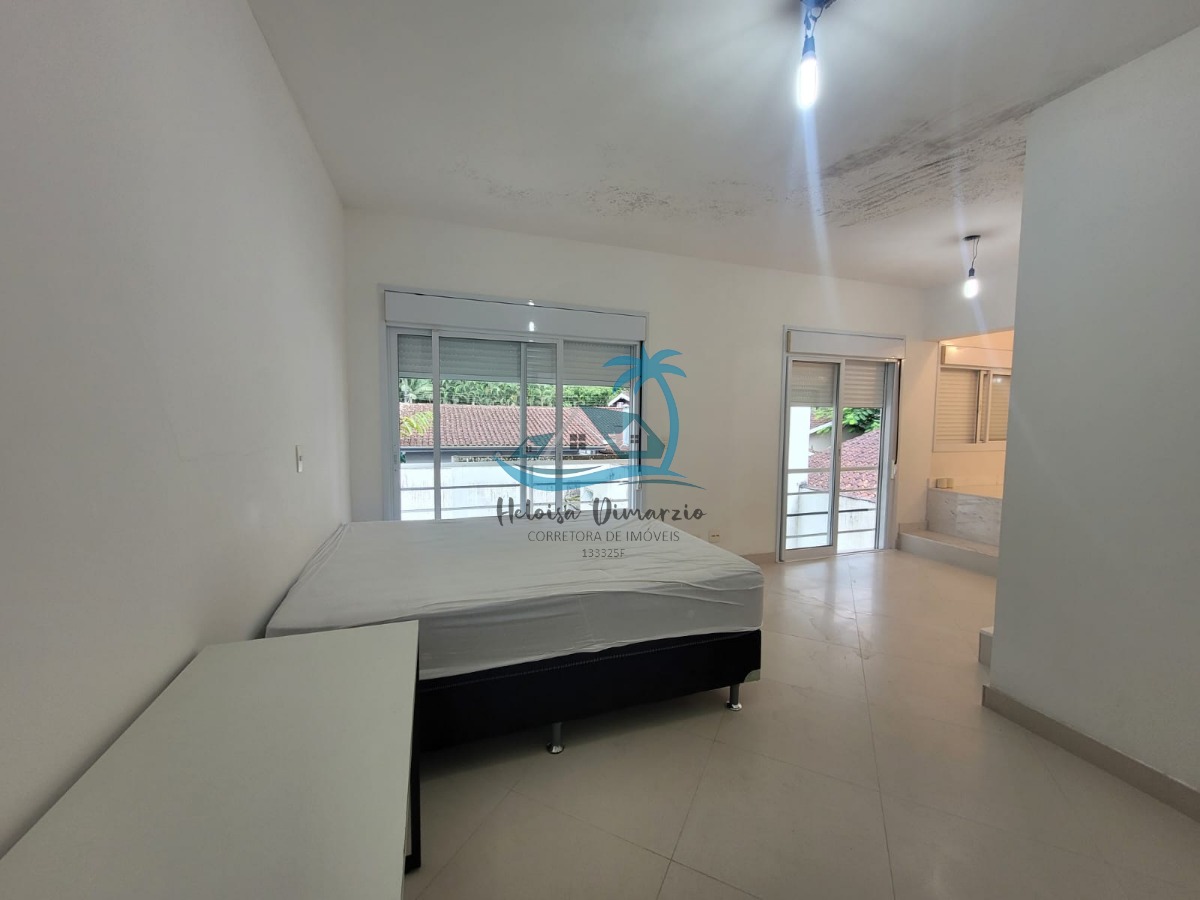 Casa de Condomínio à venda com 4 quartos, 277m² - Foto 23