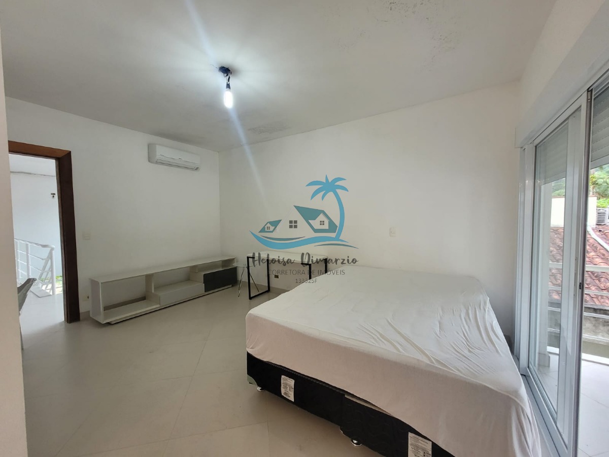 Casa de Condomínio à venda com 4 quartos, 277m² - Foto 19