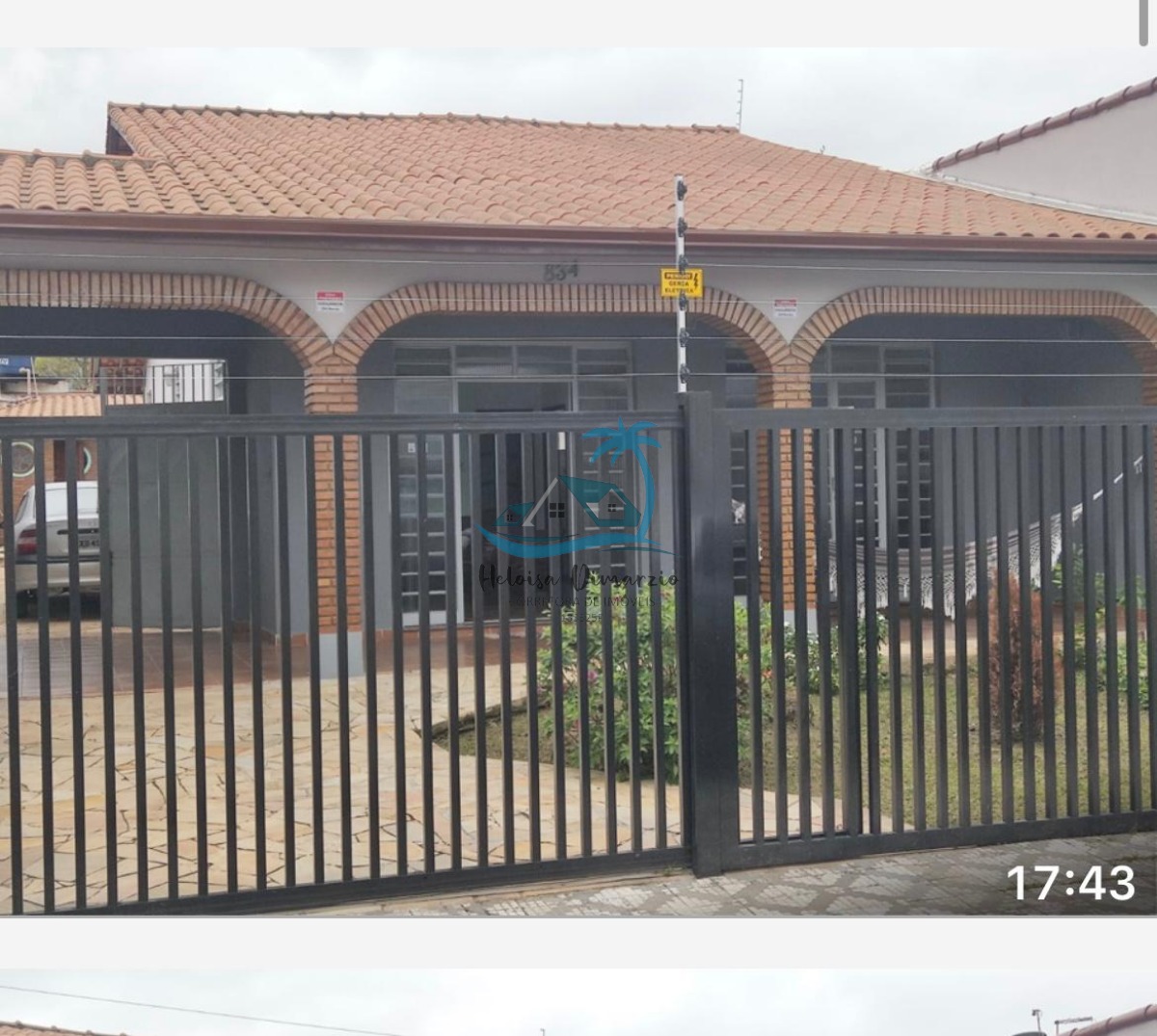 Excelente Casa com 4 Dormitórios a Venda Na Região Central de Ubatuba